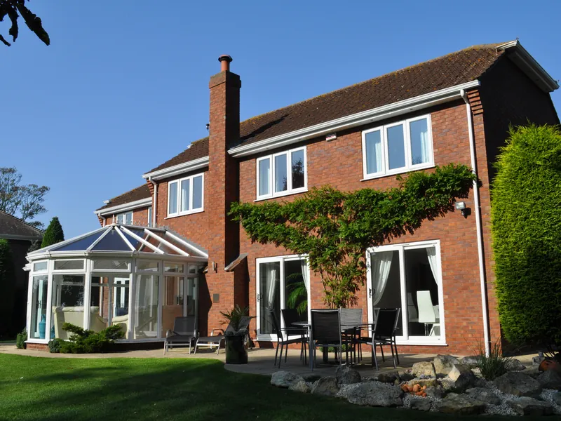 Aluminium Windows Lee