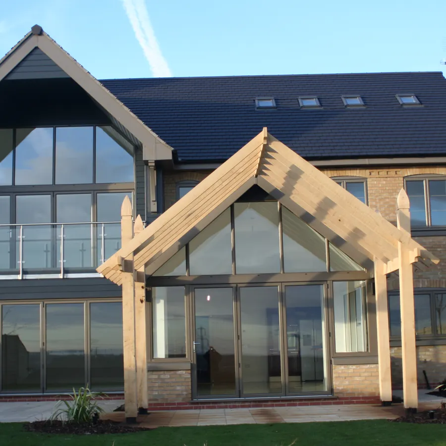 Aluminium Windows Lee