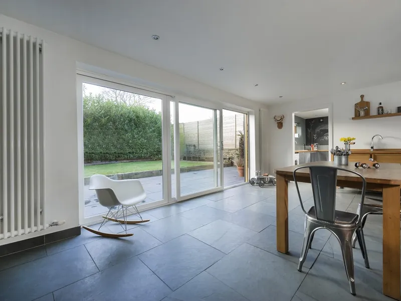Sliding Windows Lee