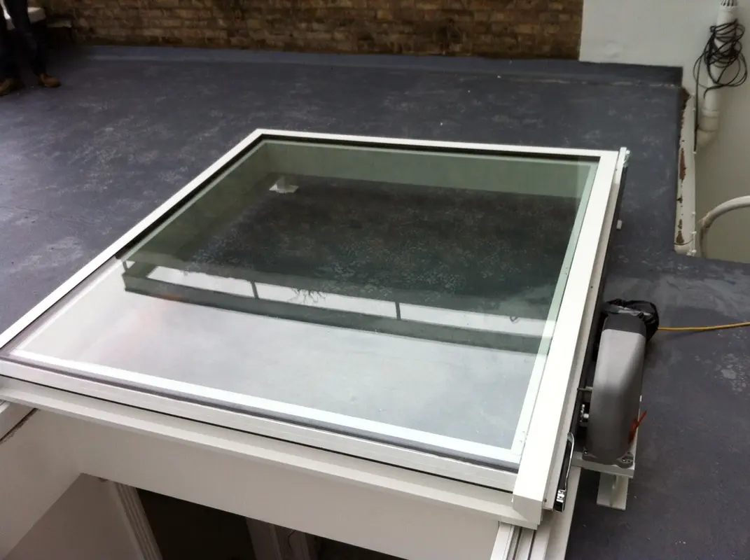 Conservation Rooflights Lee